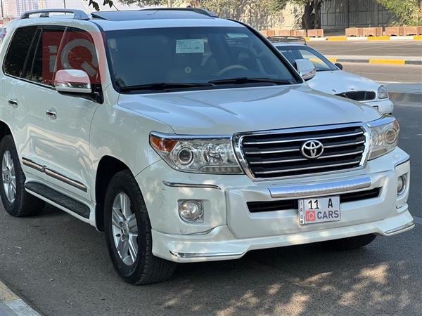 تۆیۆتا لاند کروزەر 2013  بۆ فرۆشتن لە عێراق -  بەغداد